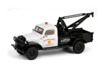 Greenlight – 1:64 1945 Dodge Power Wagon Wrecker Shell Oil – Running On Empty Series 17
