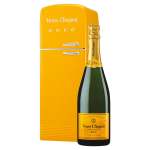 Veuve Clicquot Yl Smeg Gift Pack 750ML - 1