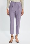 Pleated Carrot Trousers - Purple
