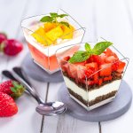 H-select Acrylic Dessert Cup Wavy Top 5.5X5.5CM 1X25