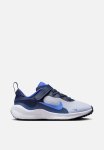 Nike Revolution 7 - Football Grey royal Pulse-thunder Blue