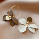 Brown White Flower Decor Dangle Earrings Alloy Jewelry Delicate Casual Dating Commuting Jewelry Pick A Color U Prefer
