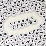 100 500PCS White Acrylic Number 4X7MM Round Beads Diy Craft Beading For Necklaces Key Chains Bracelets Includes Roll Of Thread J