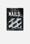 Essence Nails In Style 17