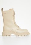 Polo Lace Up Boot - Cream
