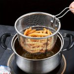 1PC Frying Strainer Basket Frying Net Hedge Noodle Spoon Frying Net Frying Basket Frying Leak Net French Fries Kitchen Foldable