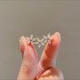 Elegant Star & Flower Brooch Pin - Alloy/Glass Chic & Simple Design For Secure Clothing Fastening
