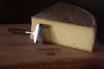 Huguenot Cheese Semi-hard 6 Month Nutty: Washed Rind