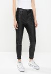 Levi's 720 Faux Leather Ankle - Black