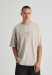 Box Fit Unified Tshirt - Uc Fog the Five Boroughs