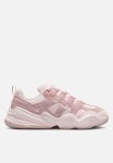 Nike Tech Hera