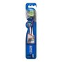 Oral-B Pro-expert Crossaction Antibacterial Toothbrush Medium