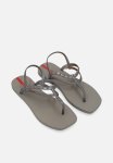 Class Edge Studs Thong - Grey Silver