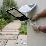100W Solar Street Light With Pole Bracket & Remote