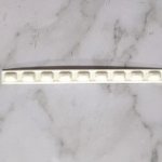 JP769WHITE Resin Elegant Border Gems