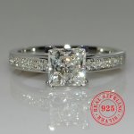 S925 Sterling Silver Halo Ring Vacation Style 4-PRONG Setting Princess-cut Cubic Zirconia Engagement Ring Gifts For Women Luxury