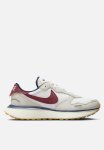 Nike Phoenix Waffle