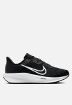 Nike Quest 6