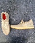 Nike White Shoes Size 5 Adult