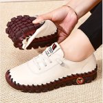 Luxury Design Soft Sole Flat Round Toe Loafers Shoes Lightweight Comfortable Breathable Skate Shoes Mama Shoes
