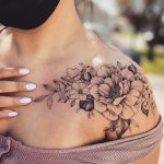 Temporary Floral Tattoo Oblong Shape Fashionable Artistic Minimalist Wind Chime Flower Design Lasts 1-3 Days