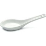 Maxwell & Williams White Basics Chinese Spoon