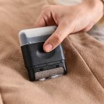 1PC Portable Fabric Shaver And Lint Remover Manual Sweater Shaver Household Cleaning Tool For Clothes Bedding Furniture - No Pow