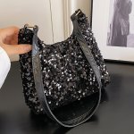 Elegant Women's Shoulder Bag Quilted Nylon Handbag With Tassels And Fixed Strap Lightweight And Stylish Bag With Zipper Closure