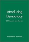 Introducing Democracy - 80 Questions And Answers Paperback