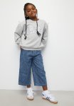 PoP Candy Bow Applique Sweat Top - Grey