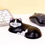 Kikkerland Cat Wrist Rest