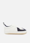 PoP Candy Lace Up Lo Top Sneakers - White & Navy