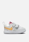 Nike Pico 5