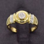 9CT Yellow Gold Dress Ring