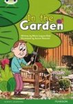 Bug Club Nf Pink B In The Garden Paperback