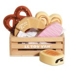 Wooden Bakery & Patisserie Food