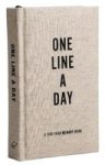 Canvas One Line A Day - A Five-year Memory Journal Notebook / Blank Book