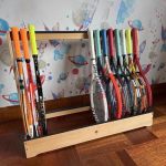 Floor Standing Solid Wood Tennis Racket Storage School Kindergarten Badminton Racket Display Rack 33-90 Cm Long Floor Standing R