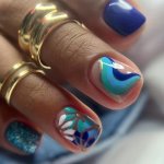 24PCS Summer Sea Blue Fake Nails Cute Flower Press On Nails With Shining Rhinestone And Swirl Design Glossy Glue On Nails Set Fu