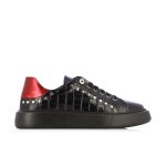 Leather Stud Sneaker -black