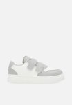 PoP Candy Twin Velcro Strap Sneakers-grey & White