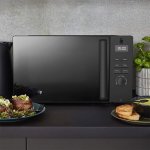 Swan Stealth 30 Litre Microwave Black