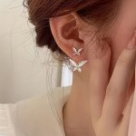 1 Pair Double Exquisite Butterflies With White Synthetic Gems Decor Stud Earrings Elegant Bohemian Style Zinc Alloy Jewelry Tren