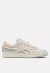 Reebok Club C Revenge