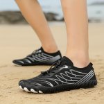 Men's Wide Toe Water Shoes With Adjustable Buckle Non Slip Quick Drying For Outdoor Beach Walking Seaside Party Indoor Yoga Trai