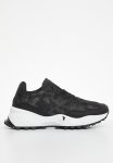 Tomtom Low Cut Sneaker - Black Washed Denim