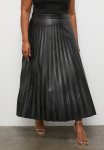Superbalist Pu Pleated Skirt - Black