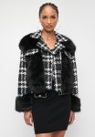 Sissy Boy Hounding You: Houndstooth And Faux Fur Combination Jacket - Black White