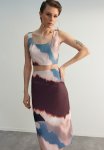 Geo Square Neck Crop Top - Multi