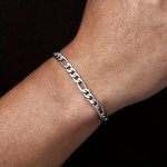 1PC Stainless Steel Chain Bracelet For Men - Cool Accessory For Parties & Casual Wear Perfect Gift Idea